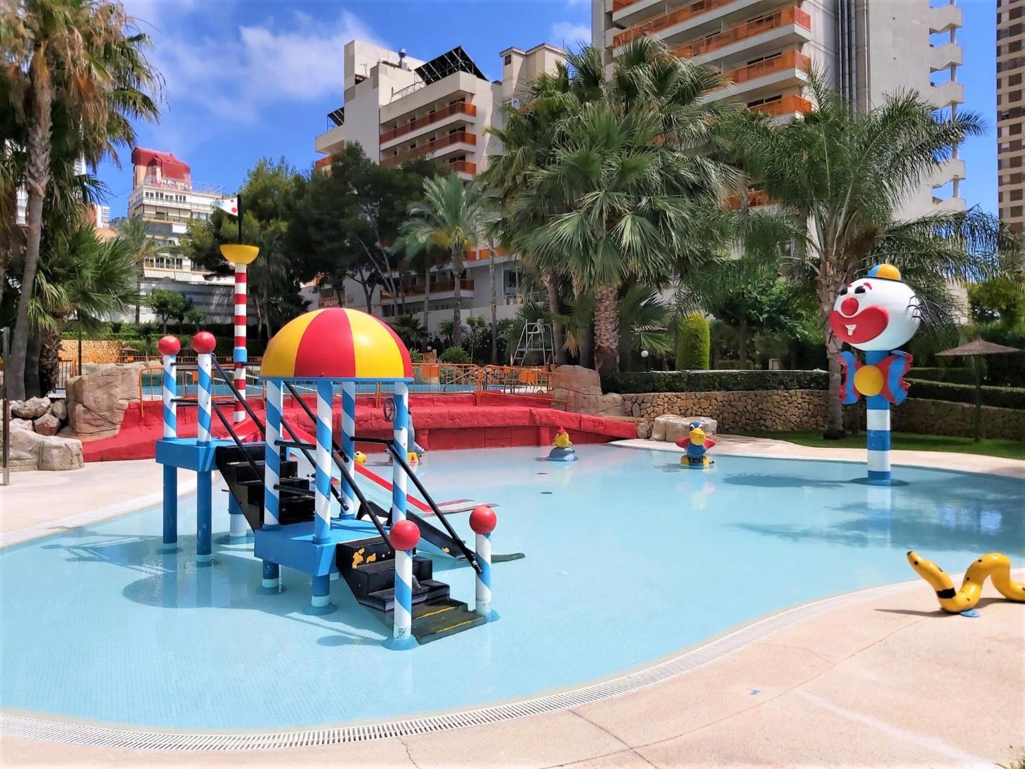 Gemelos 22-1-23 Benidorm Exterior photo
